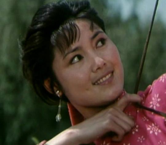 老电影红牡丹姜黎黎主演(旧影漂亮的红牡丹)(73)