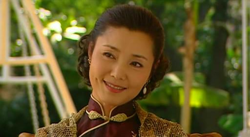 老电影红牡丹姜黎黎主演(旧影漂亮的红牡丹)(62)