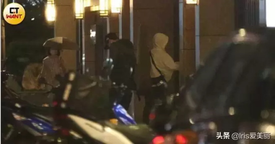 阿信女朋友不是蔡依林是谁（）