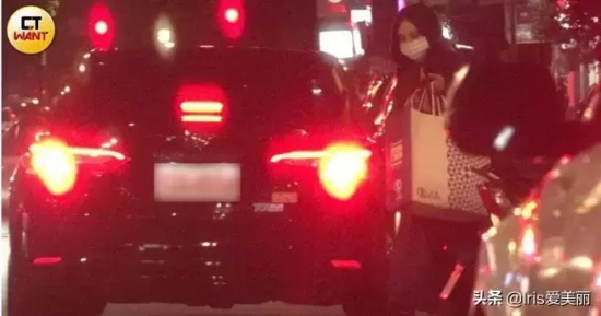 阿信女朋友不是蔡依林是谁（）