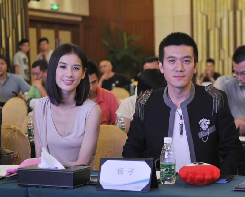 黄圣依老公是谁（黄圣依老公杨子晒两个儿子照片）