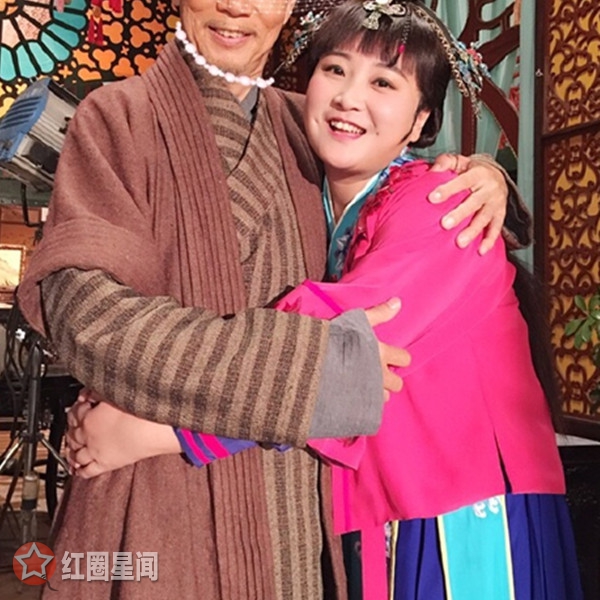 贾玲姜昆是什么关系 贾玲的艰苦经历大起底