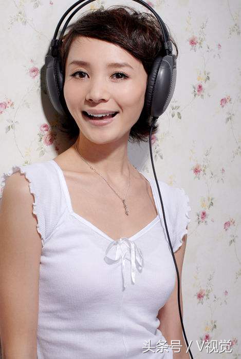 刘钇彤演《血色玫瑰3》《匹夫英雄》《甄嬛传》《西口情歌》