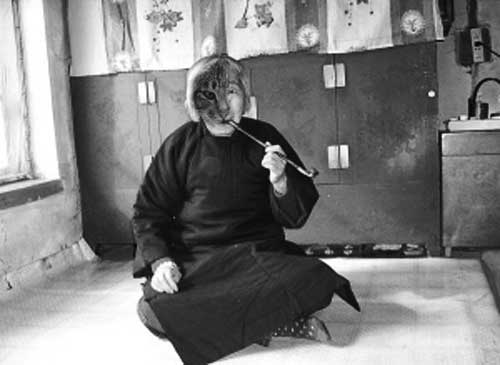 猫脸老太太事变，1995年哈我滨猫脸老太太事变究竟