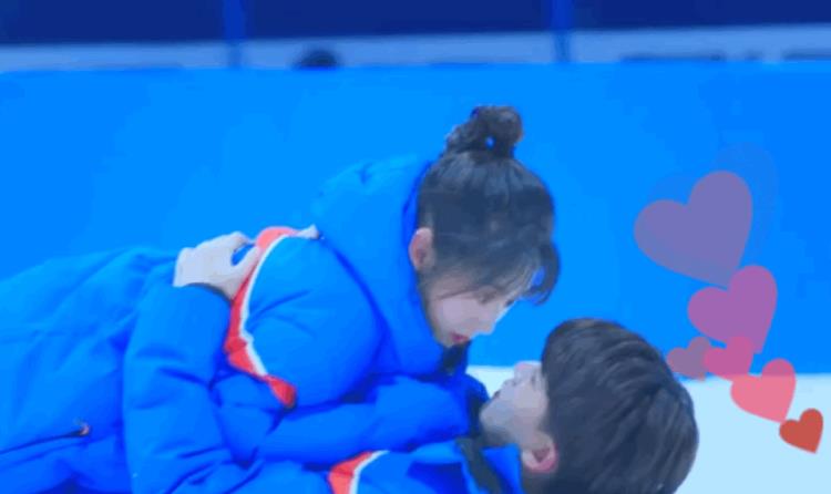 乌鸦小姐与蜥蜴先生中的吻戏「乌鸦小姐与蜥蜴先生吻戏用吻替任嘉伦是在照顾媳妇的感受吧」