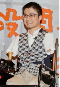 ​乙武洋匡：天生无四肢，结婚15年出轨50人，离婚后谈20岁混血美女