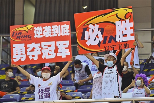 篮球——CBA总决赛首场：广东东莞银行对阵辽宁本钢
