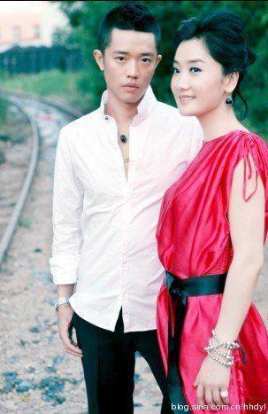 凤凰传奇是两口子么