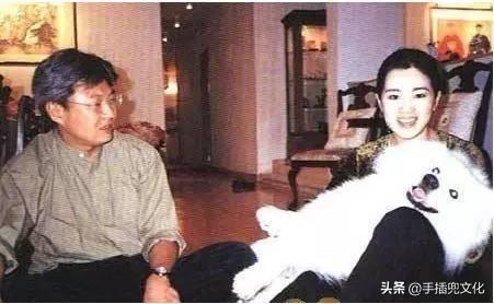 巩俐的感情经历有多起伏？为何最终选择嫁给70岁法国老头