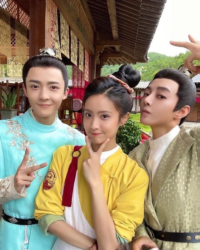 皇甫圣华资料（网红皇甫圣华转当演员）