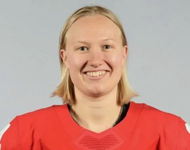 ​冰球运动员米勒是中国人吗