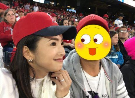 林依晨分享日常罕见秀恩爱老公林于超首露面，两人状态十分甜蜜