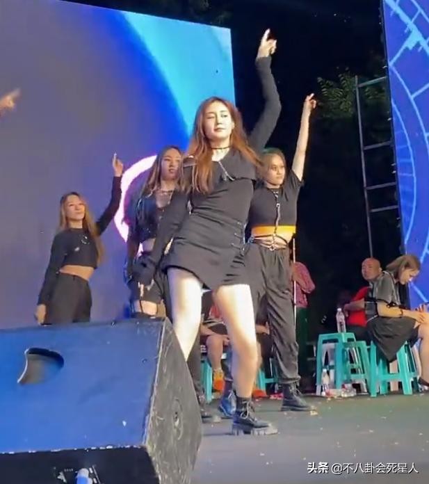 赵本山成名后抛弃的女人（赵本山力捧的5位女星现状）(28)