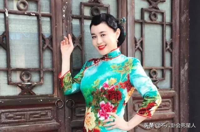 赵本山成名后抛弃的女人（赵本山力捧的5位女星现状）(16)