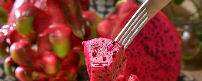 ​如何让火龙果蒸完不变色 火龙果加热不变色方法火龙果加醋是不能变色