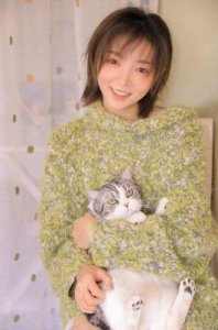 ​小潘潘个人资料揭秘，真实姓名是什么？