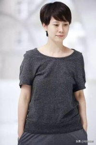 ​海清的老公是谁(42岁媳妇专业户海清，低调嫁给高中同学，如今一家三口很幸福)