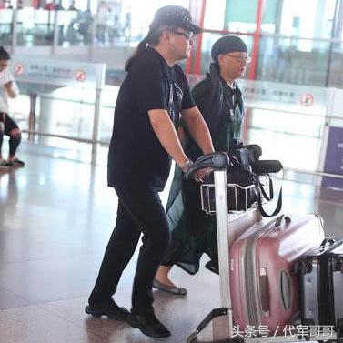 刘欢有几次婚姻（揭秘刘欢与妻子的幸福婚姻生活）(11)