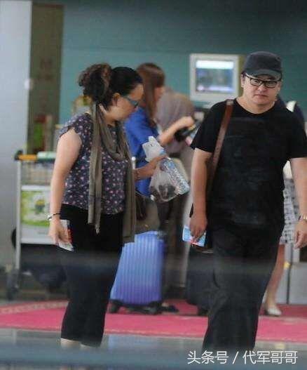 刘欢有几次婚姻（揭秘刘欢与妻子的幸福婚姻生活）(9)