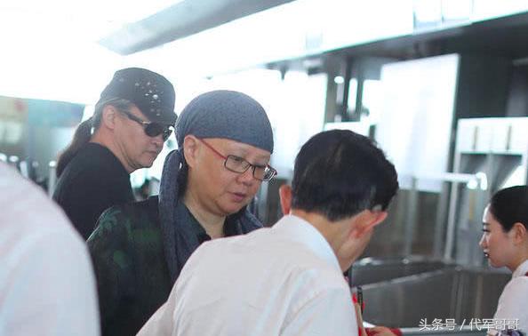 刘欢有几次婚姻（揭秘刘欢与妻子的幸福婚姻生活）(12)