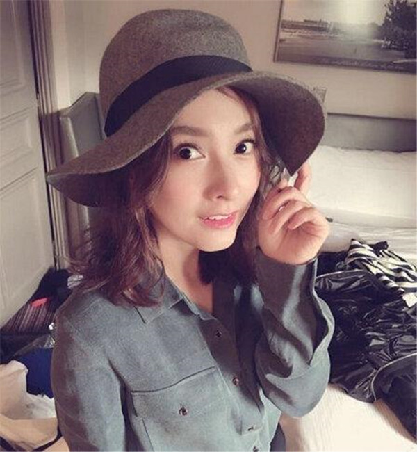 李易峰承认与吴昕交往真的吗,圈内评价吴昕和李易峰有没有在一起