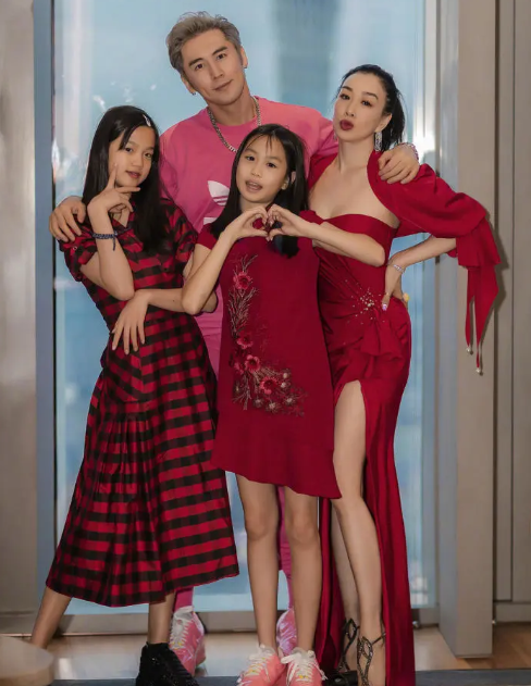 钟丽缇张伦硕婚变原因（张伦硕在家偷情被捉奸）