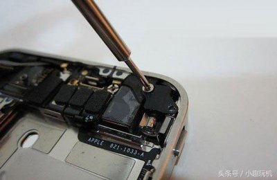 ​屏幕碎屏换一下要多少钱（屏幕摔碎换一次1000多元）