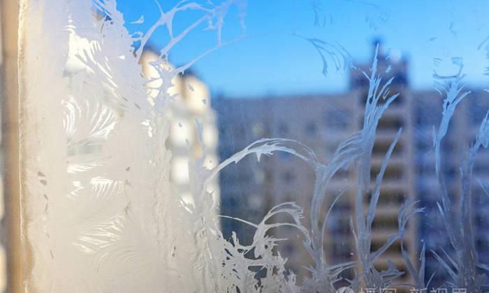 楼房窗户打不开了怎么办