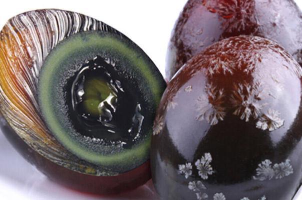 皮蛋是上火的还是降火的 皮蛋是哪里的特产