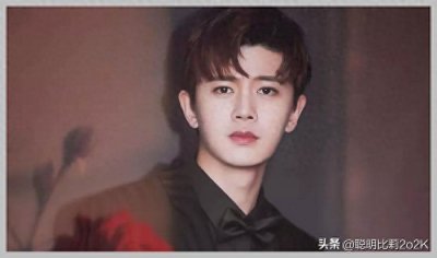 ​任嘉伦，低谷时女友对他不离不弃，爆火后全网官宣：一生只爱一人