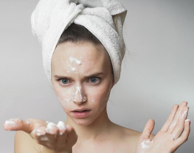 这七种天然的洗面奶适合你(远离这6款会烂脸的洗面奶)(1)