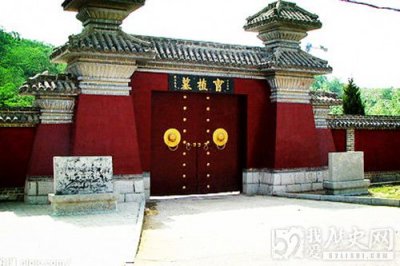 ​三国历史上曹植是怎么死的？