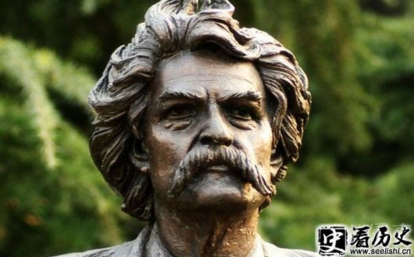 马克·吐温的雕像