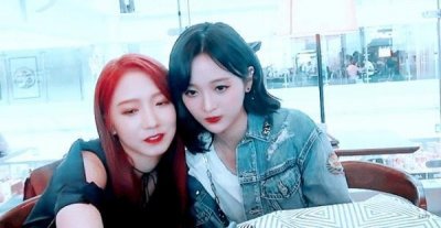 ​真正素颜穿搭的孟美岐，大多数人见不到，像变了个人