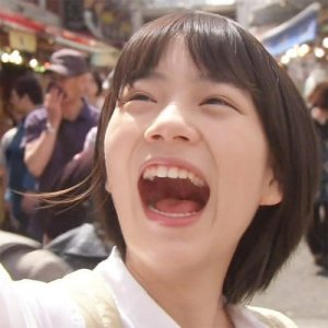 ​《海女》里那个眼里有光的少女能年玲奈，因成熟美引话题