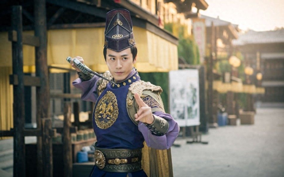 《青云志》花絮照曝光，李易峰可爱赵丽颖乖巧杨紫英气