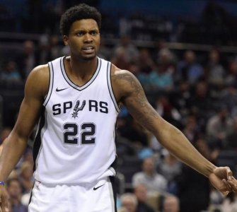 ​37岁盖伊被勇士队裁员，错失争冠机会，职业生涯赚接近2亿美金