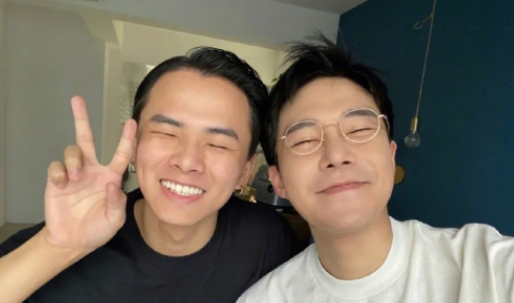 艾克里里和洛凡晒同框合照两人是什么关系 艾克里里糊了