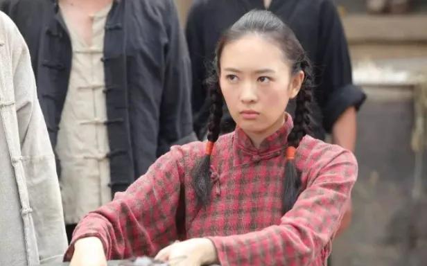 童谣演员简介个人资料（演员童瑶的婚史）(4)