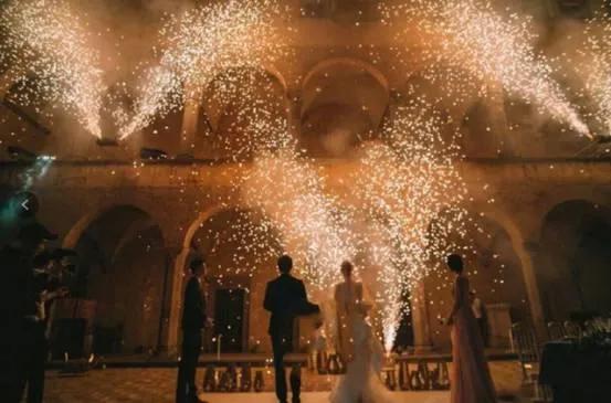 童谣演员简介个人资料（演员童瑶的婚史）(20)