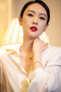 ​演员童瑶的婚史(童谣演员简介个人资料)