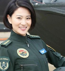 ​侯梦莎：我这辈子最正确的决定，就是嫁给我的同行丈夫