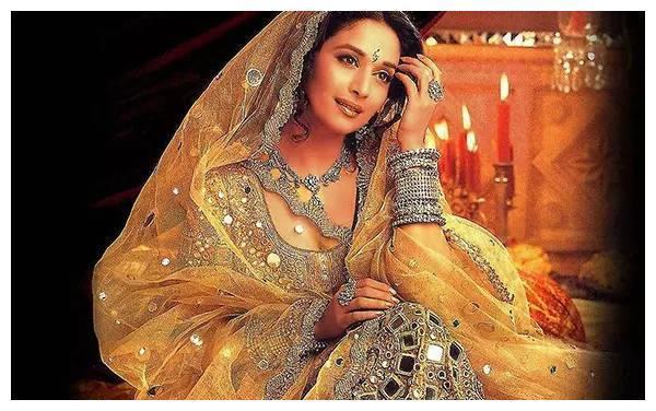 印度传统服饰丽莎美女,身材婀娜雍容华贵国色天香肤白貌美大长腿