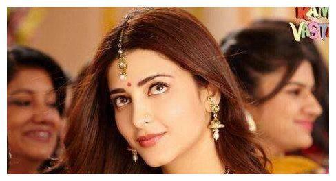 印度传统服饰丽莎美女,身材婀娜雍容华贵国色天香肤白貌美大长腿