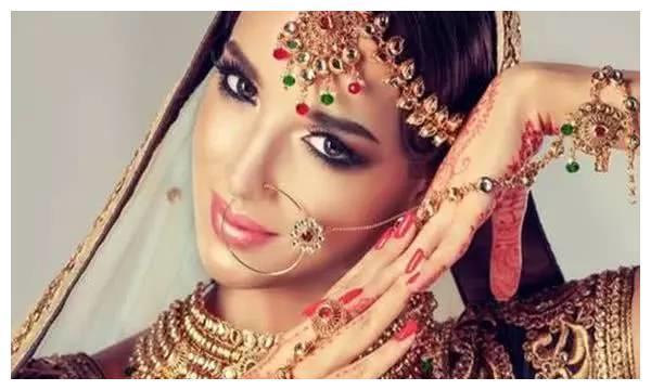 印度传统服饰丽莎美女,身材婀娜雍容华贵国色天香肤白貌美大长腿