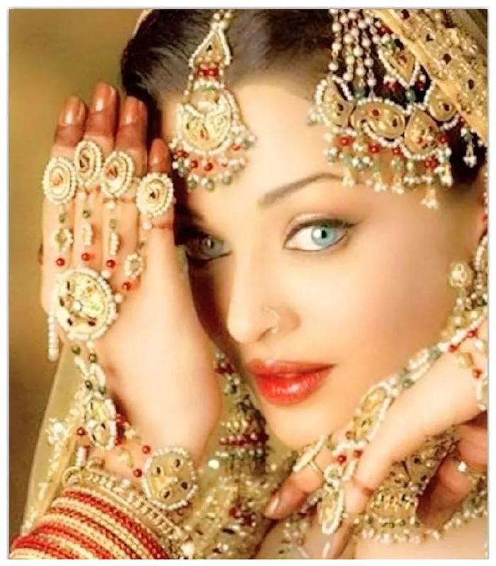 印度传统服饰丽莎美女,身材婀娜雍容华贵国色天香肤白貌美大长腿