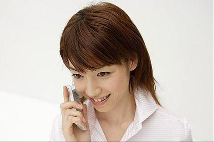 怎么调麦克风声音大小(教你1招调节麦克风的声音)