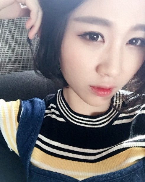 DOTA2女神冷冷自拍大赏