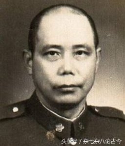 ​香港艳星余莎莉，父亲曾是“虎贲将军”