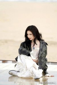 ​宋妍霏：JYP出身的舞台王者归来